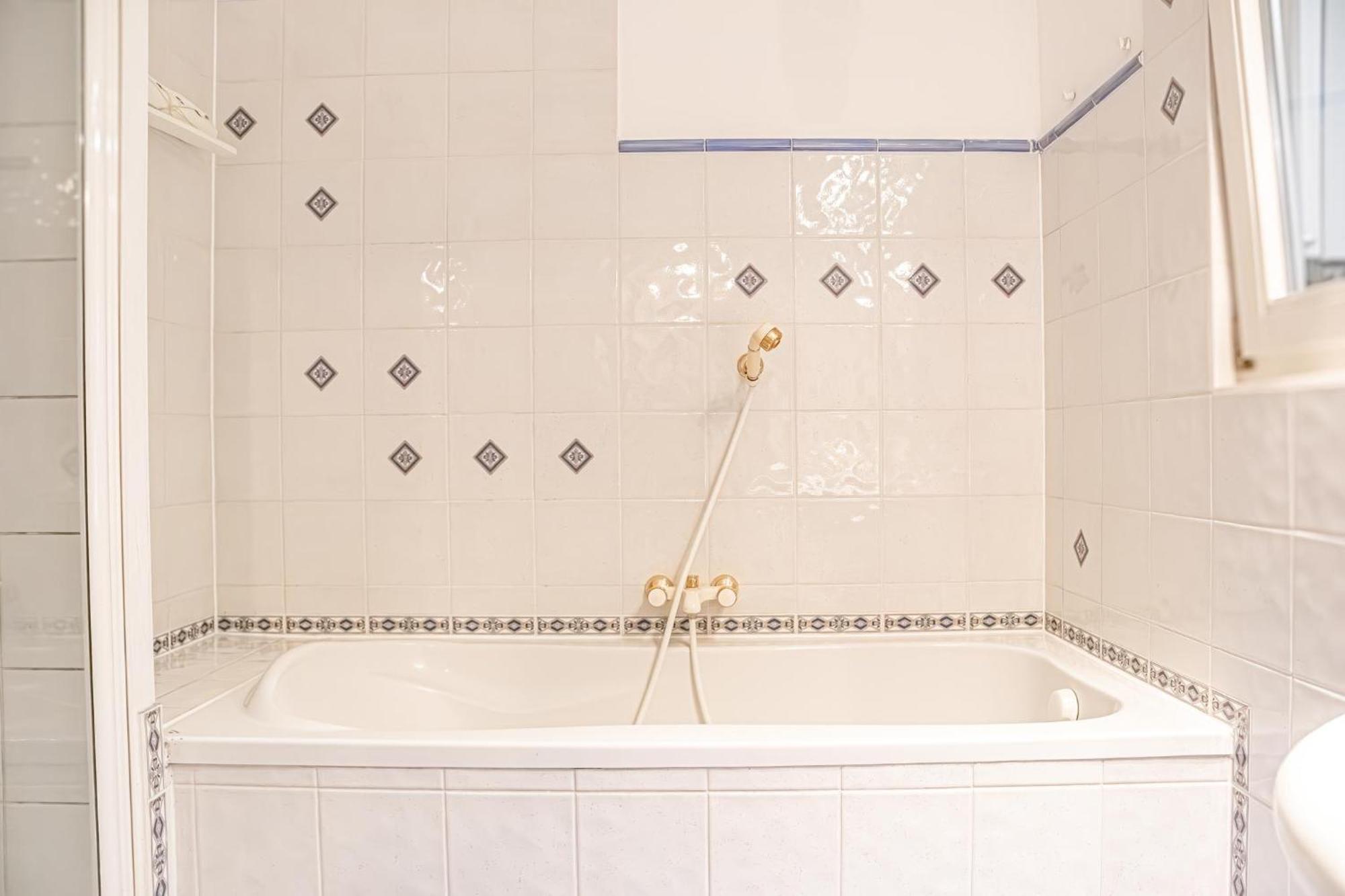 Appartement Deluxe 3br Apt. Wiener Stadthalle - Suitable For Longstays